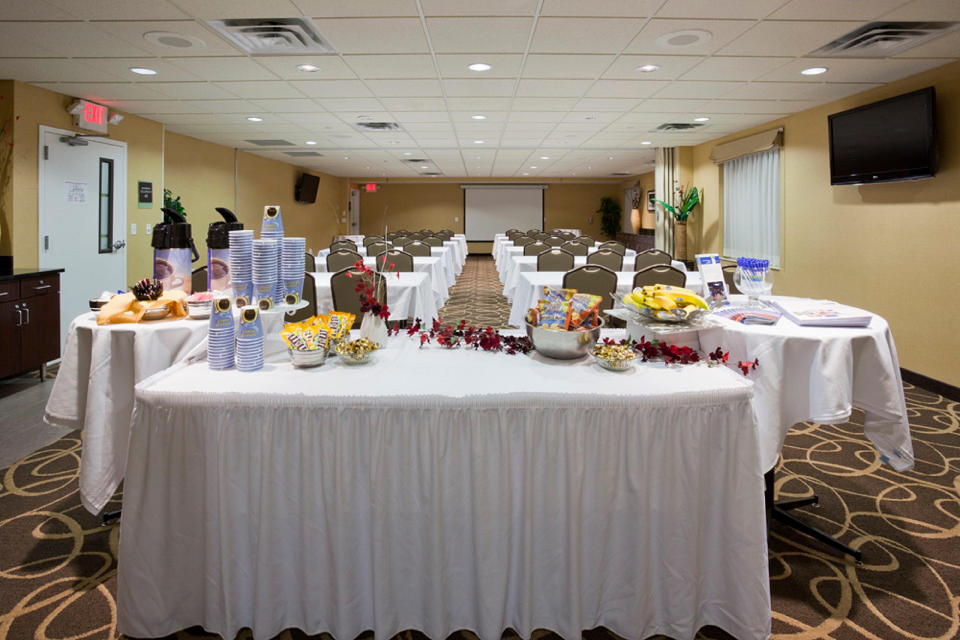 Holiday Inn Express Hotel & Suites Rogers By Ihg Dış mekan fotoğraf