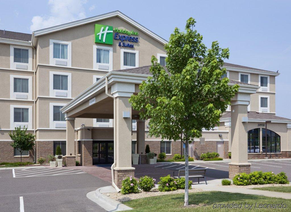 Holiday Inn Express Hotel & Suites Rogers By Ihg Dış mekan fotoğraf