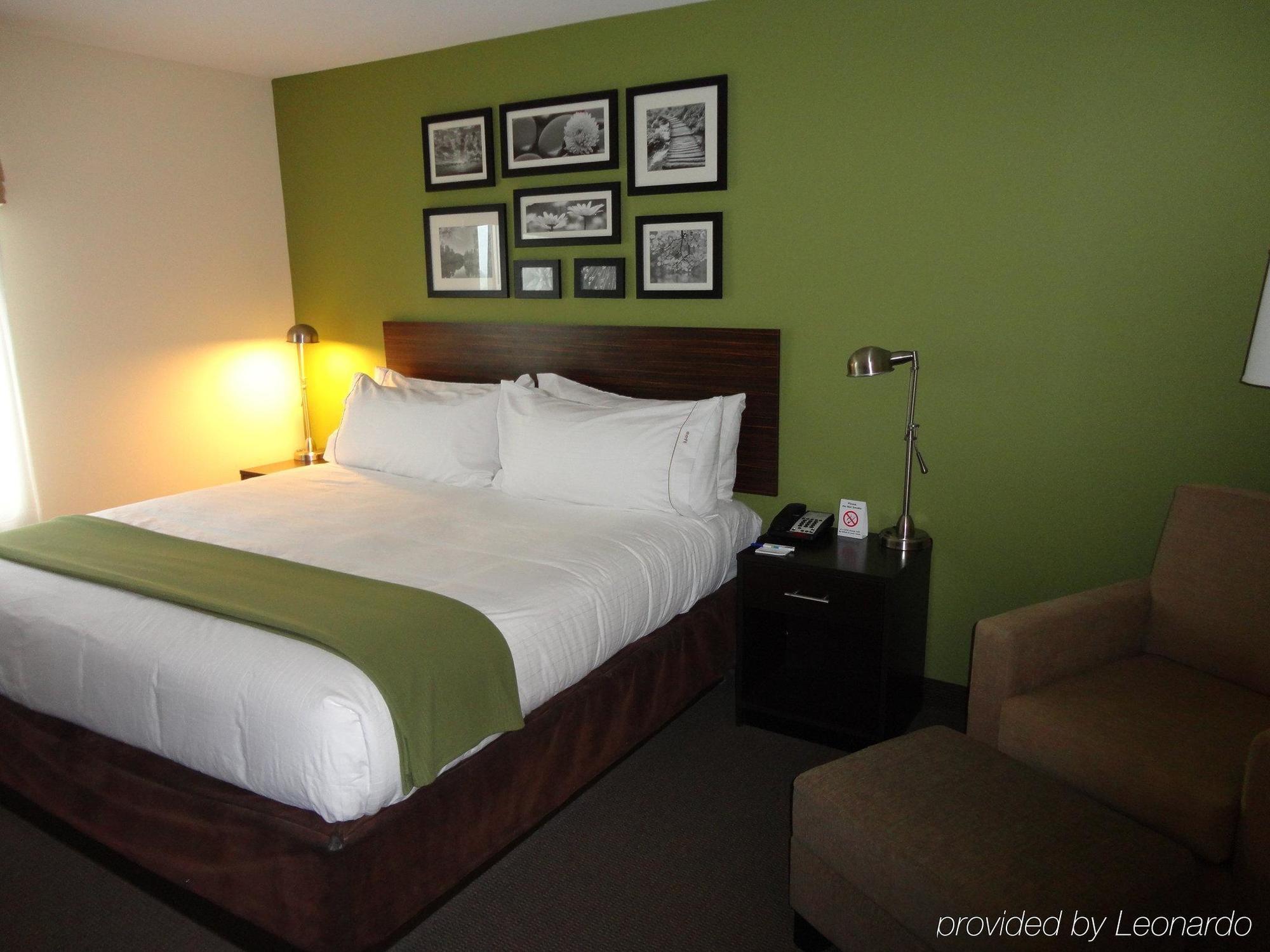 Holiday Inn Express Hotel & Suites Rogers By Ihg Dış mekan fotoğraf