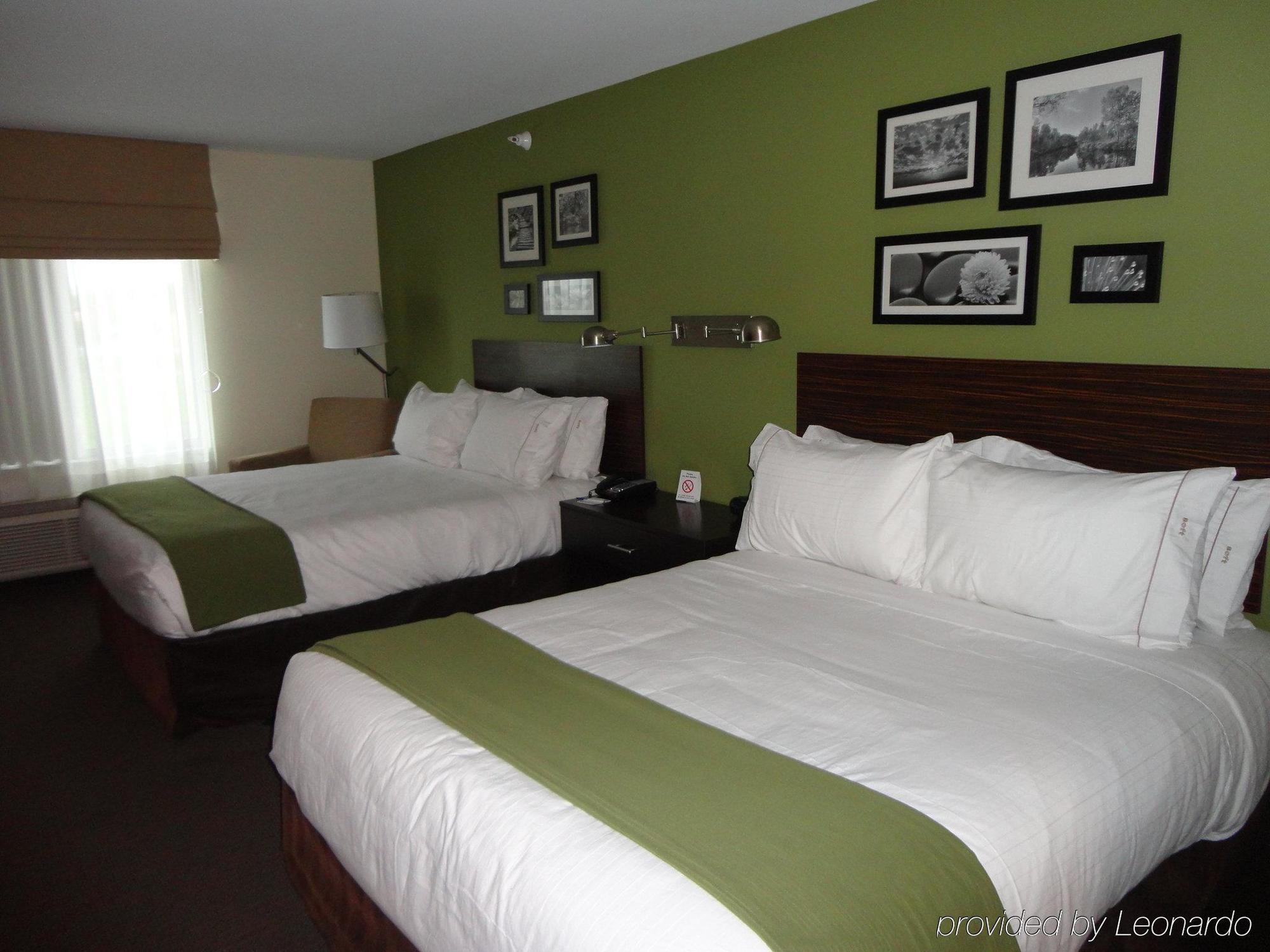 Holiday Inn Express Hotel & Suites Rogers By Ihg Dış mekan fotoğraf