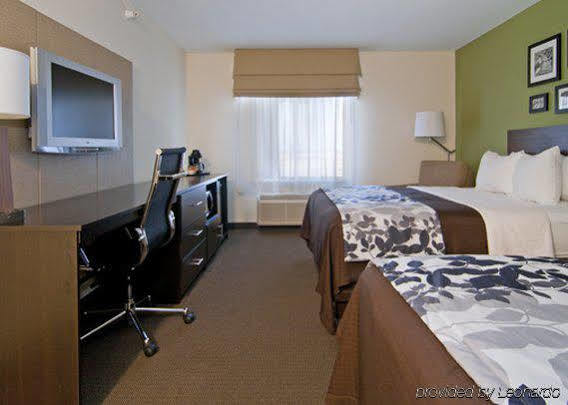 Holiday Inn Express Hotel & Suites Rogers By Ihg Oda fotoğraf