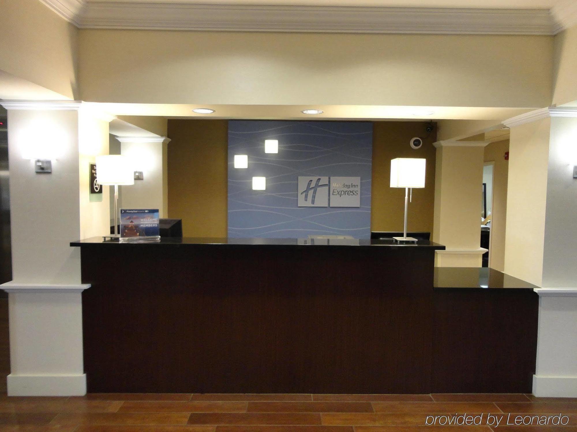 Holiday Inn Express Hotel & Suites Rogers By Ihg Dış mekan fotoğraf